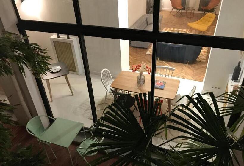 带大床的标准间, Maison Caju La Rochelle