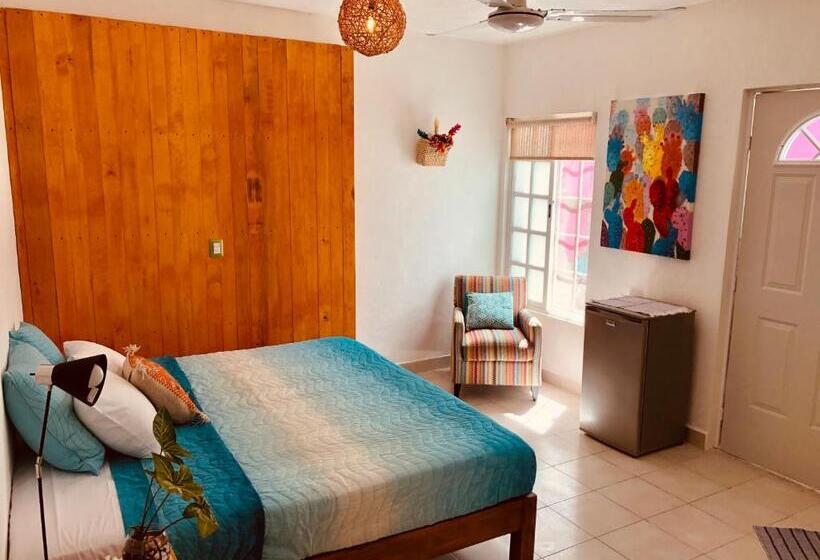 キングサイドベッドのスタンダードワンルーム, Casa Alberto Cozumel