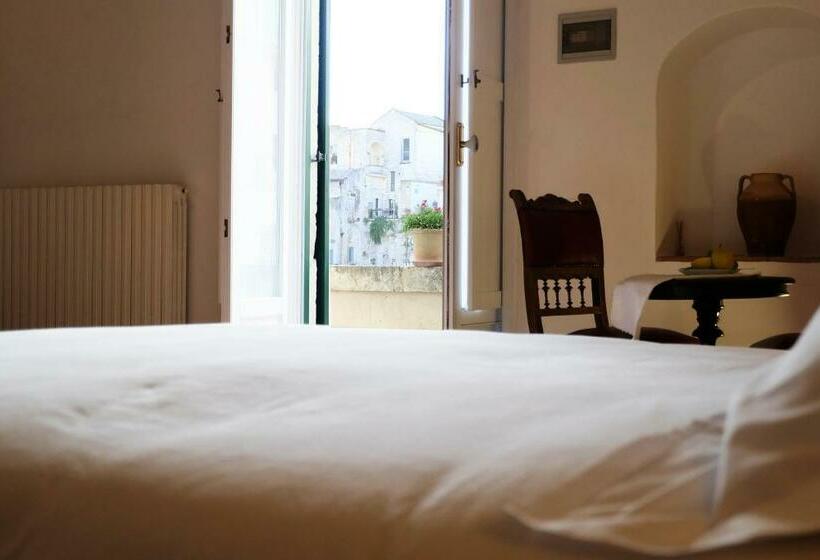 标准间, L Abbraccio Dei Sassi