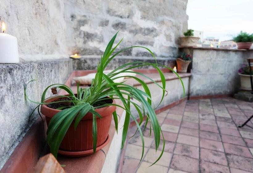 标准间带露台, L Abbraccio Dei Sassi