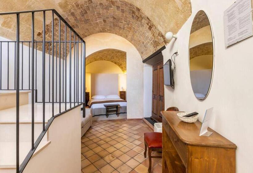 标准间带露台, L Abbraccio Dei Sassi