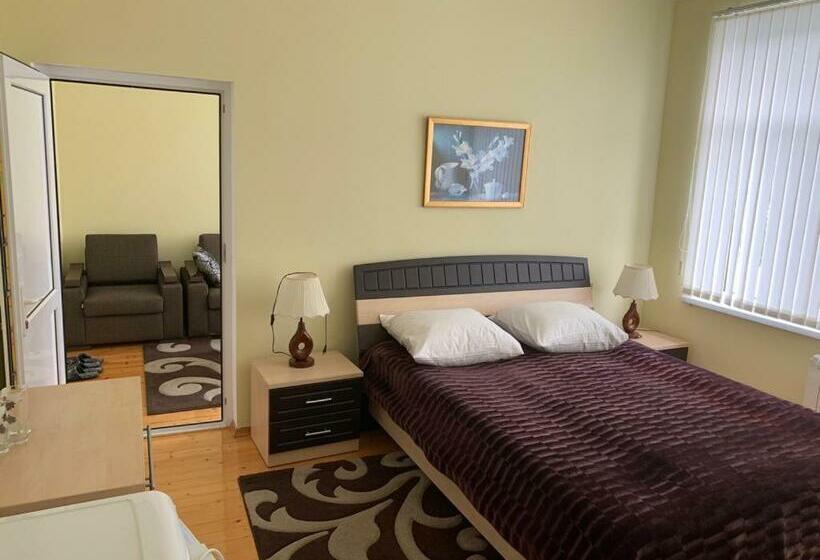 اتاق لوکس, Sheki Avtovagzal Motel