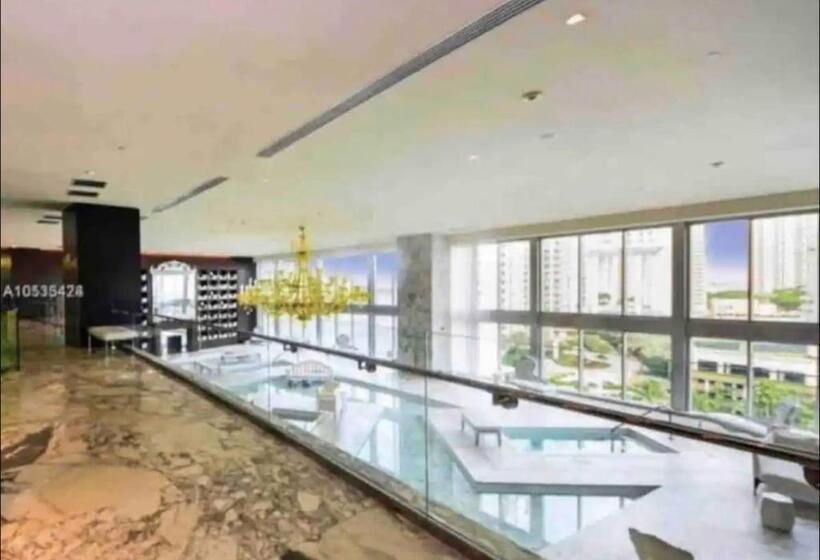 شقة غرفة واحدة مطلة على حمام السباحة, W Icon Brickell  Luxury 2br Highrise Corner Condo