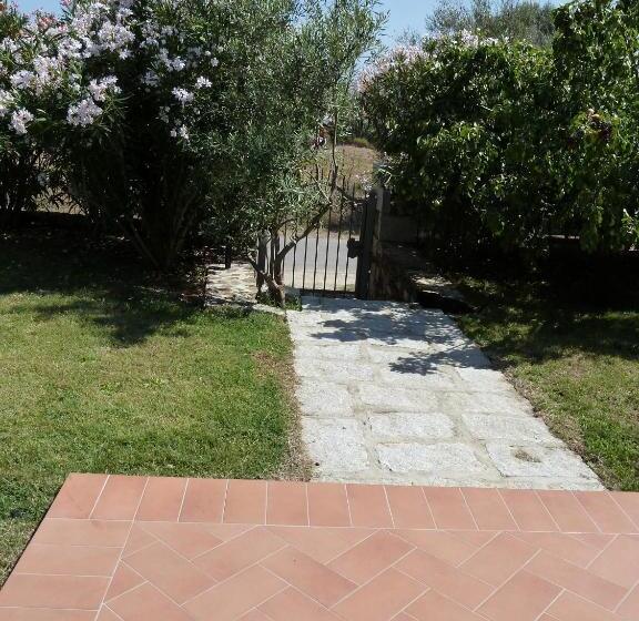 اتاق استاندارد چهار تخته, B&b Pettirosso Garden