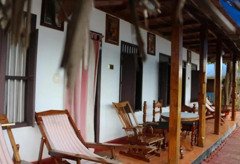 Standard-huone Pohjakerros, Malayalam Lake Resort