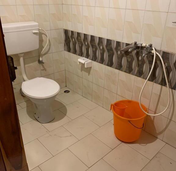 Номер Стандарт Вид на Озеро, Malayalam Lake Resort