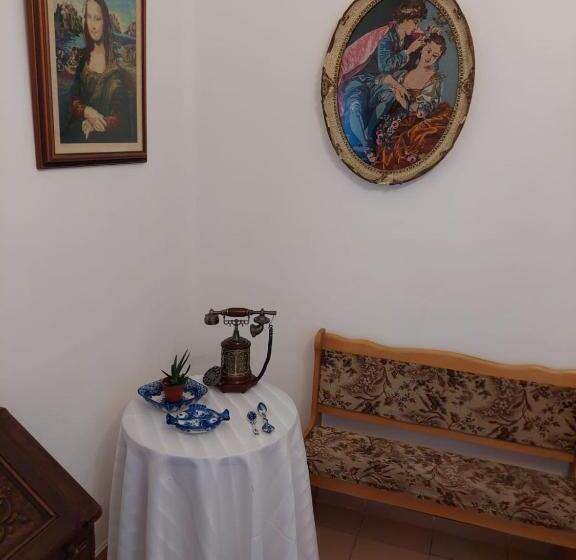 Номер Стандарт Трехместный, Loui Talpiot