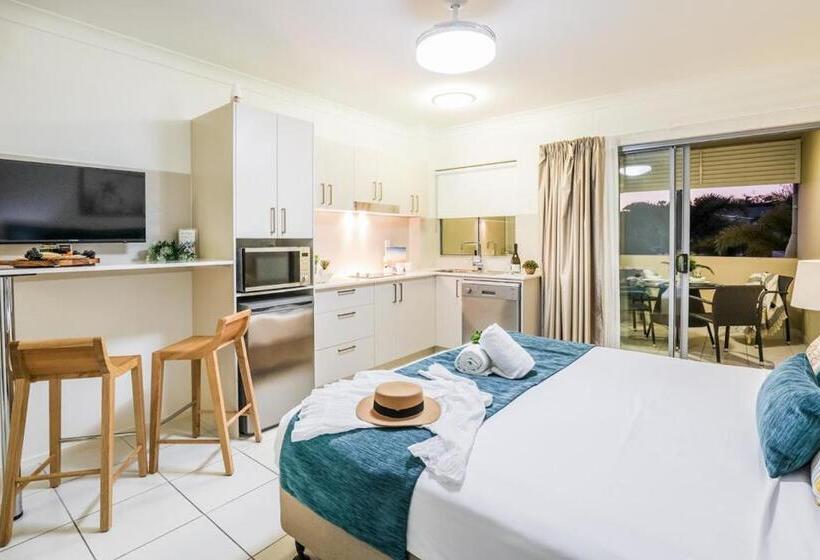 סטודיו אקזקיוטיב, 1770 Lagoons Central Apartment Resort Official