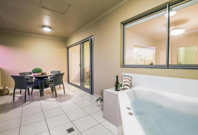 דירת חדר נוף לבריכה, 1770 Lagoons Central Apartment Resort Official