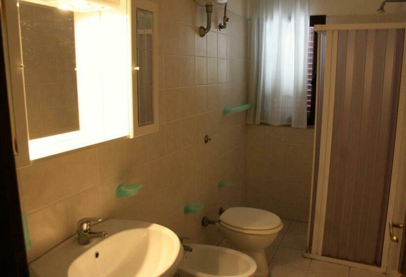 דירת שני חדרים, A.i.r. Isola Rossa Borgo Di Mare