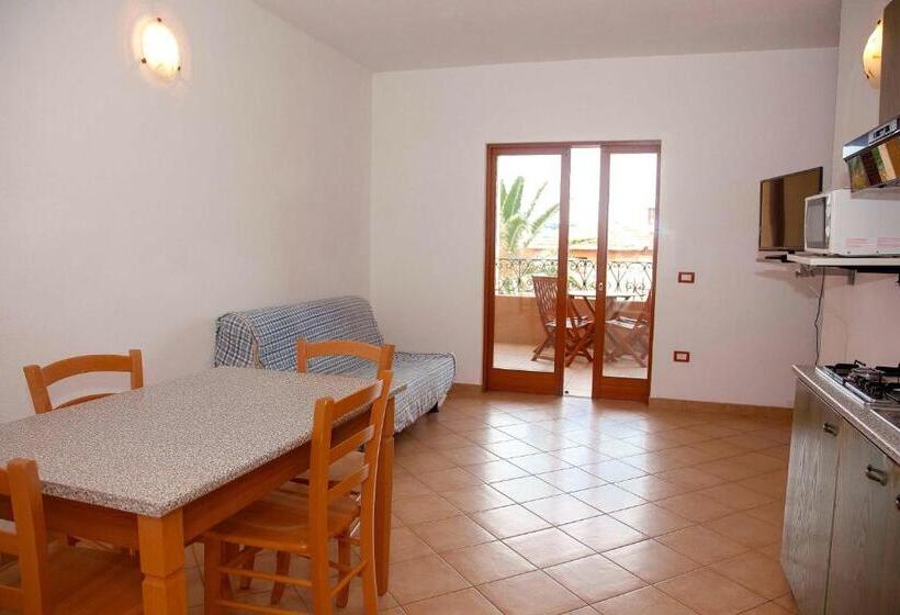 דירת חדר נוף לים, A.i.r. Isola Rossa Borgo Di Mare