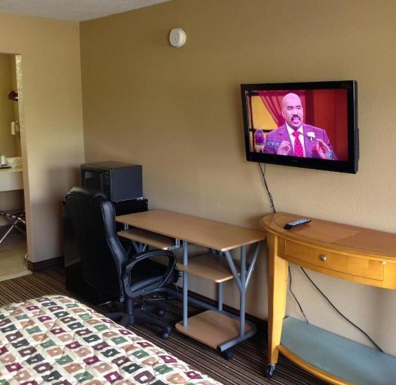 غرفه قياسيه سريرين مزدوجين, Country Inn Motel Vivian