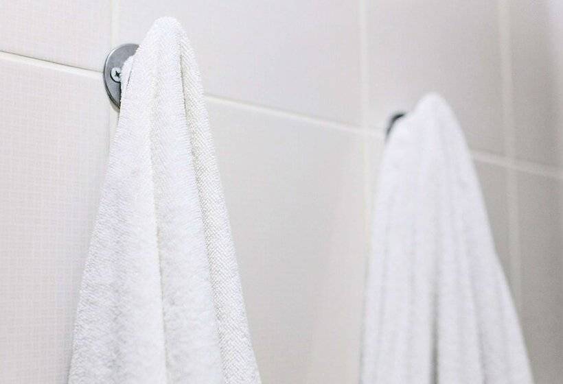 غرفه قياسيه سريرين مزدوجين, Country Inn Motel Vivian