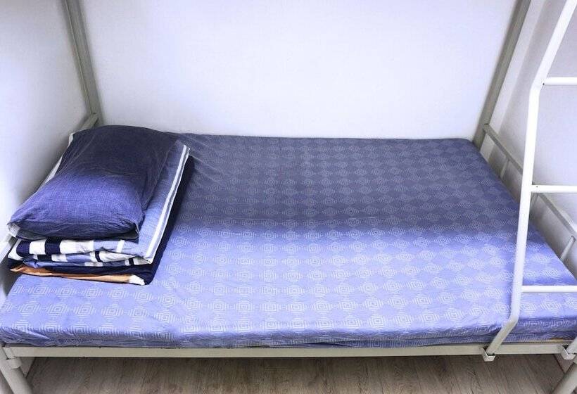 اتاق استاندارد سه نفره, Greendili Backpackers Hostel