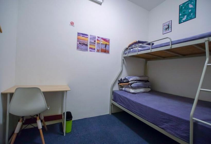 اتاق استاندارد سه نفره, Greendili Backpackers Hostel