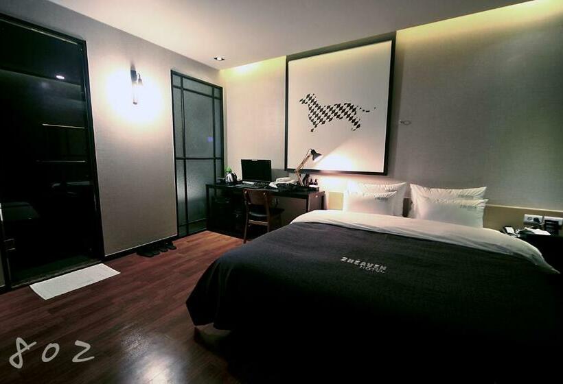 Camera Standard, 2 Heaven Hotel Seomyeon