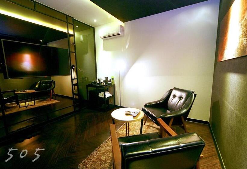 Семейный Номер, 2 Heaven Hotel Seomyeon