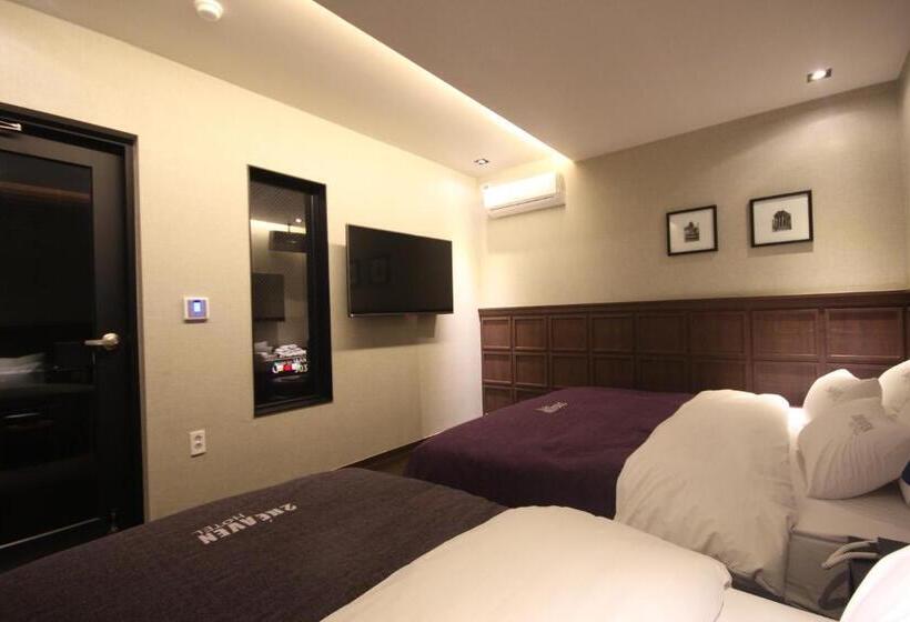 Camera Familiare, 2 Heaven Hotel Seomyeon