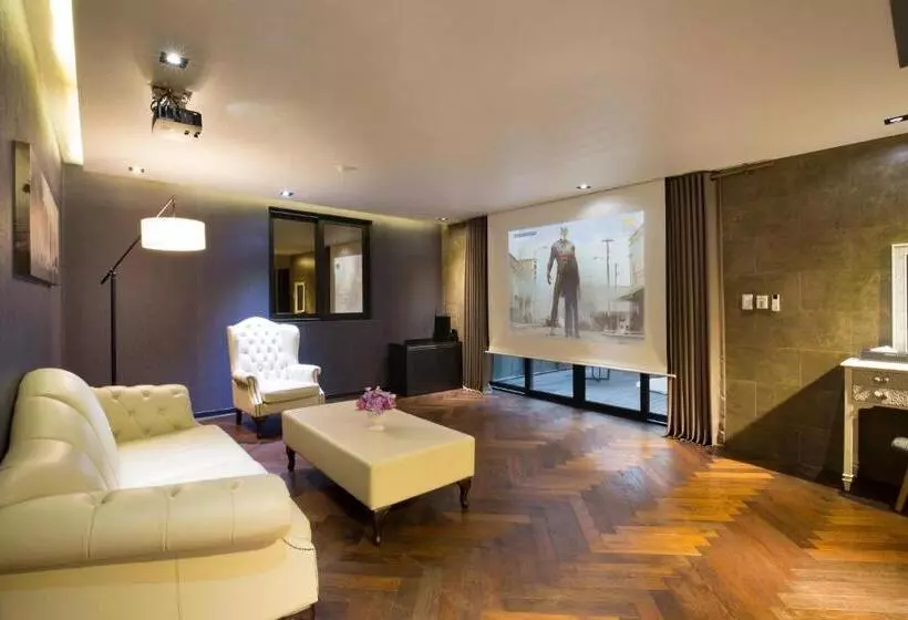 , 2 Heaven Hotel Seomyeon
