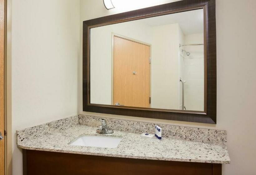 غرفة قياسية سرير كينج, Americinn By Wyndham Hawley