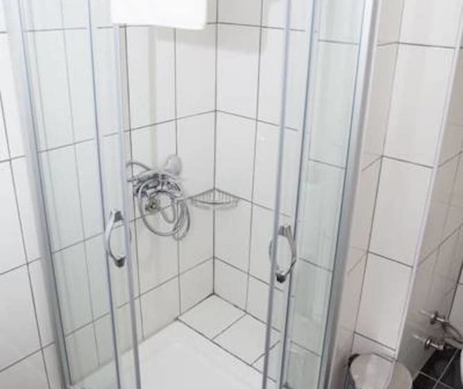 Люкс Кровать Кинг, Bayer