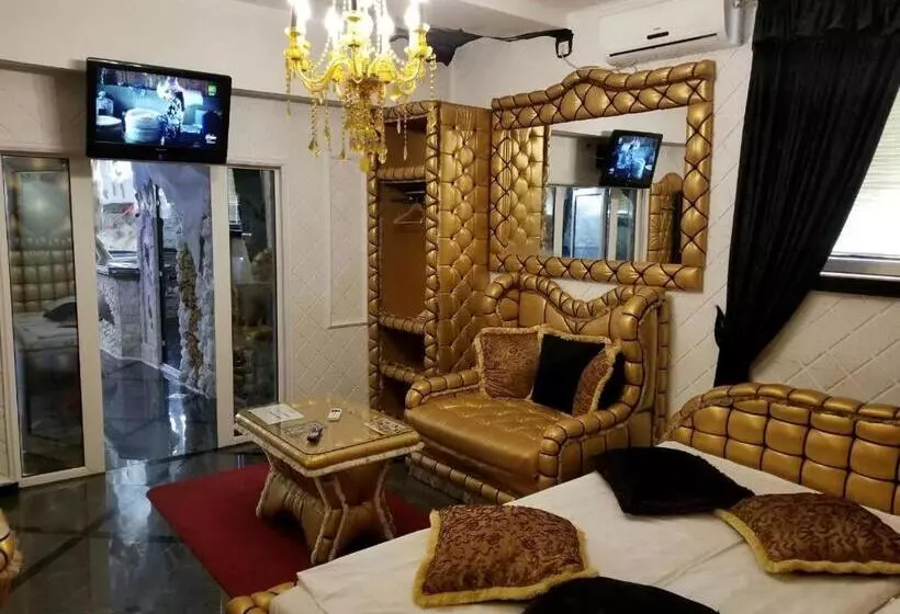سوییت با استخر, Bali Colosseum