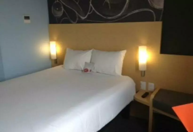 ２ダブルベッドのスタンダードルーム, Ibis Mexico Alameda