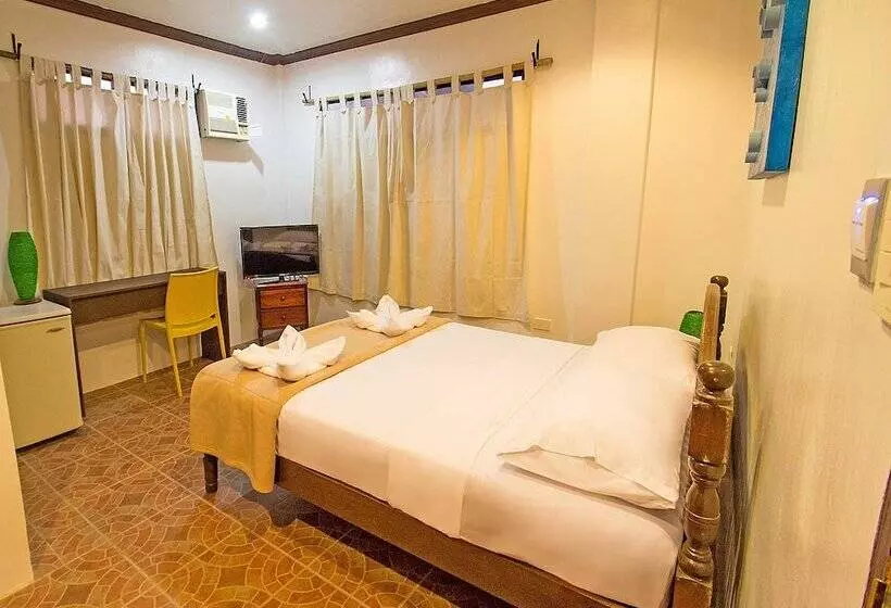 スーペリアースイート, The Rose Pike At Boracay