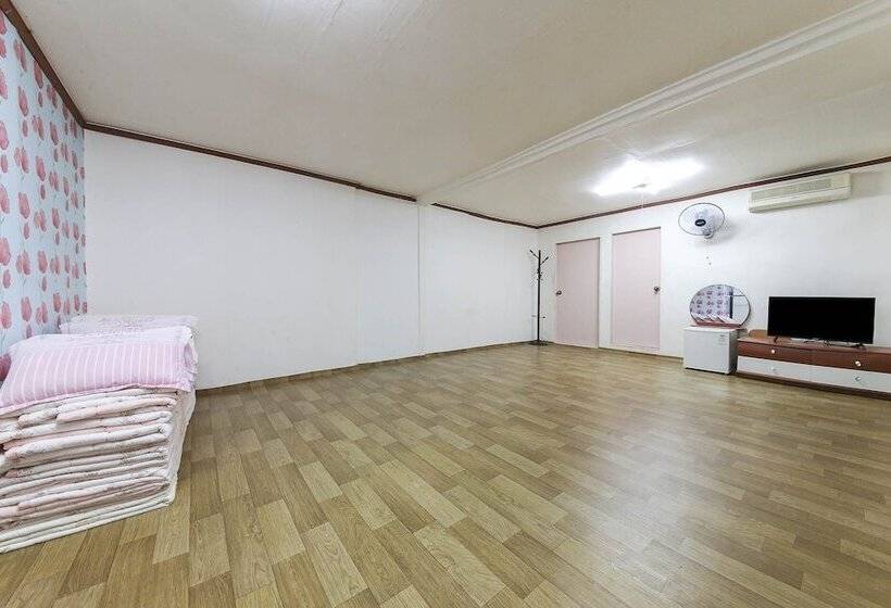 家庭间, Seorak Sanjang