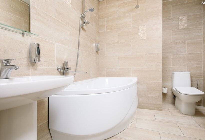 استودیوی استاندارد, Apart Hotel Sanremo