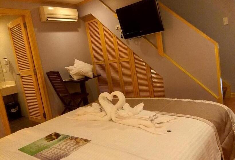 سوئیت 2 خوابه, Shore Time Hotel Boracay