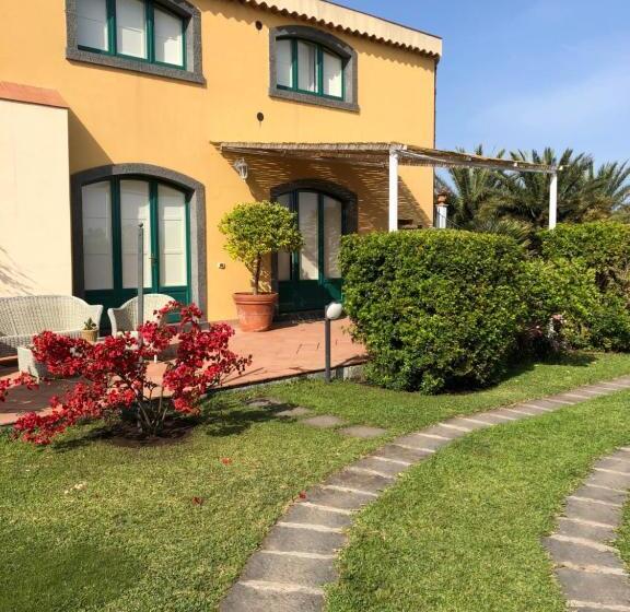 低层单卧公寓, Torre Archirafi Resort