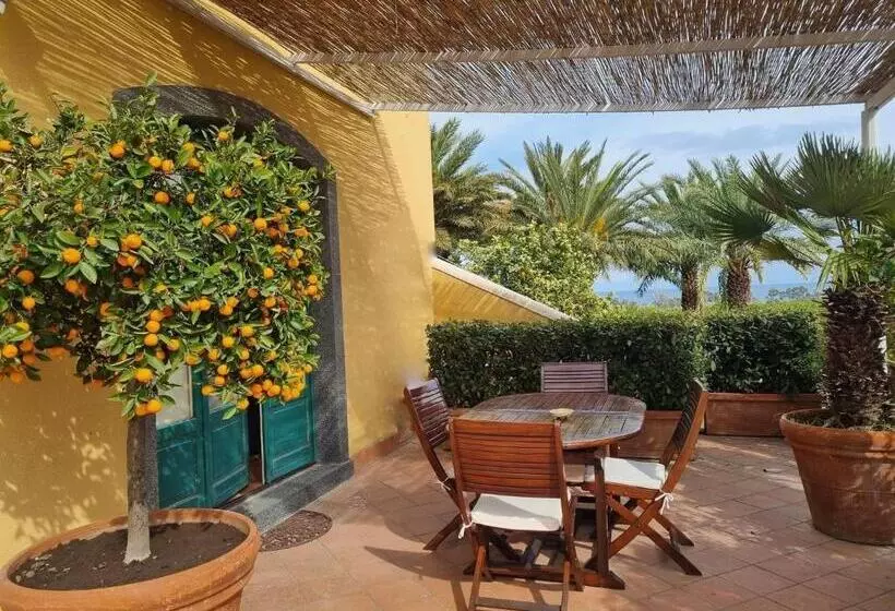 آپارتمان 1 خوابه همکف, Torre Archirafi Resort