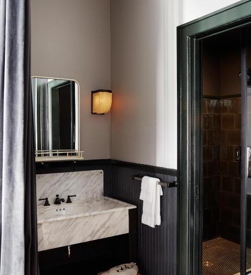 带2个双人床的标准工作室, The Barnett, Part Of Jdv By Hyatt