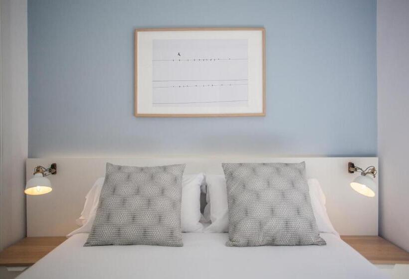 آپارتمان 2 خوابه با بالکن, Apartment In Malasaña