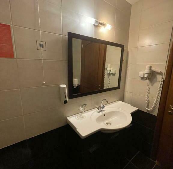 Классический Номер, Aristotelis