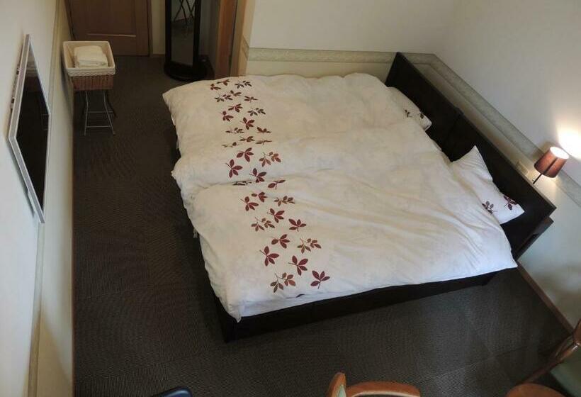 Номер Стандарт Вид на Сад, B&b Hotel Hyochoan