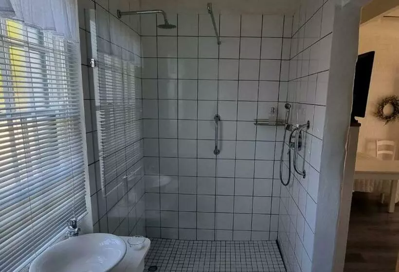 スタンダードルーム, Rietjiesbos Self Catering