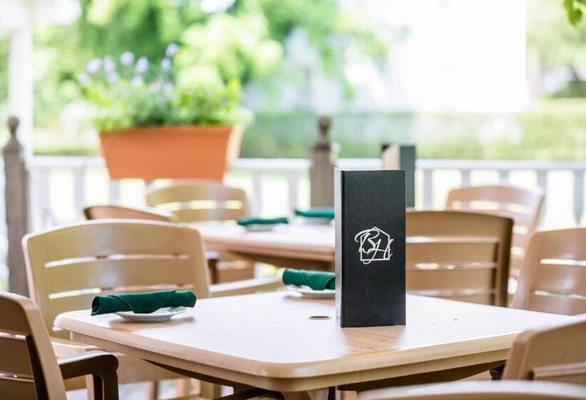 غرفة ديلوكس, The Babcock House