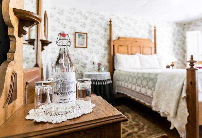 جناح ديلوكس, The Babcock House