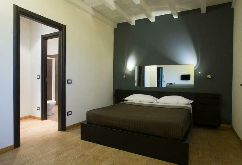 آپارتمان 1 خوابه, Corte Di Frara