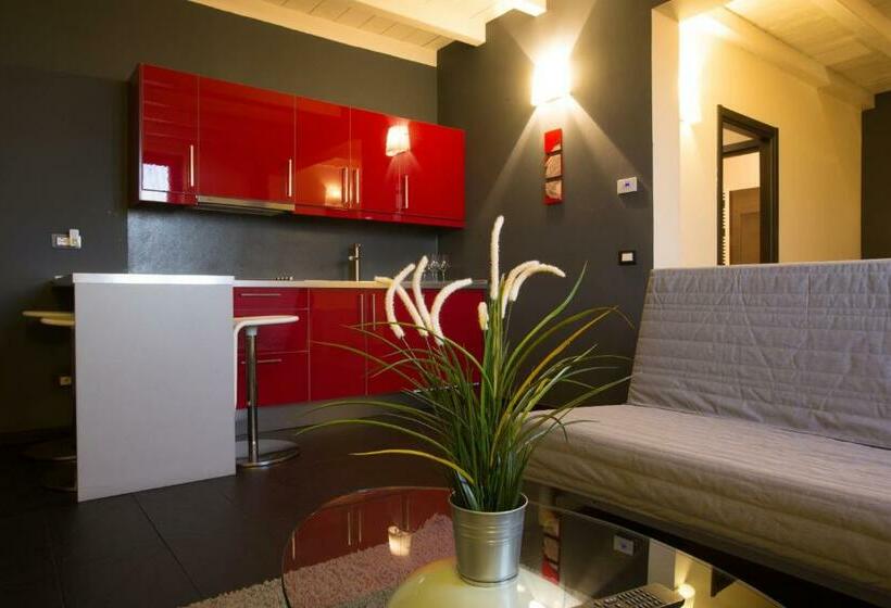 آپارتمان 1 خوابه, Corte Di Frara