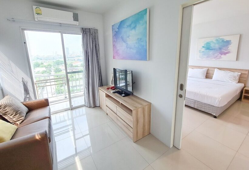 １ベッドルームアパートメント, Des Res Hotel And Residence