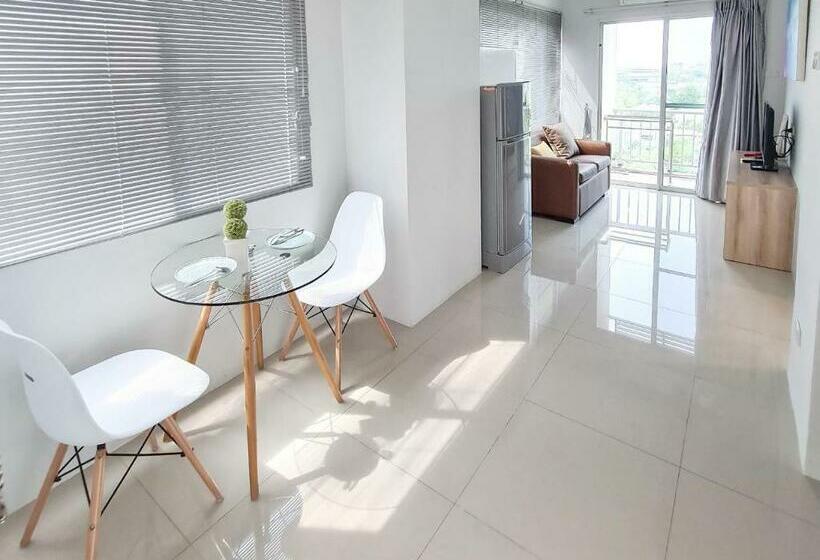 １ベッドルームアパートメント, Des Res Hotel And Residence