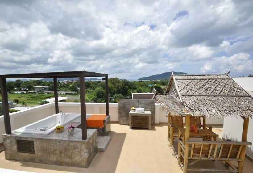 1 Bedroom Penthouse Apartment, Duangjai Residence