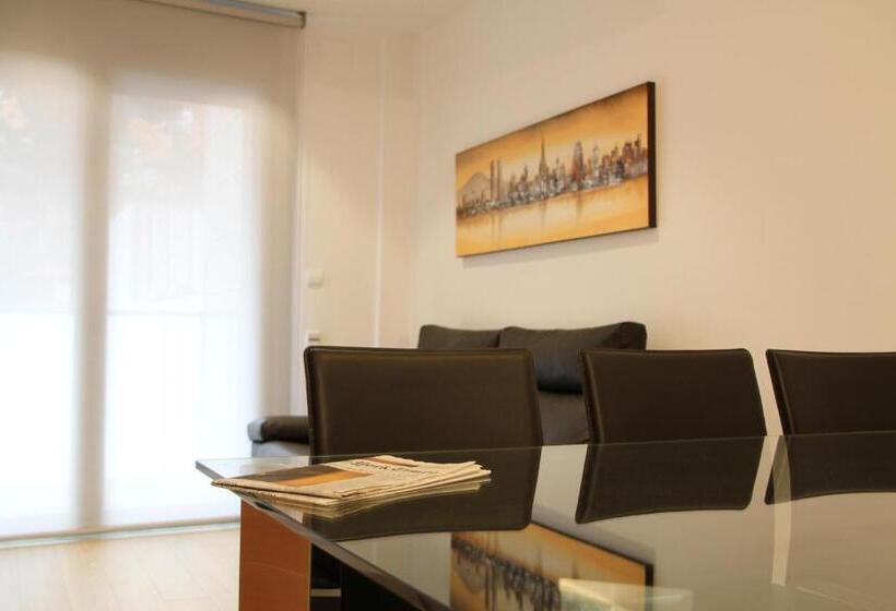 آپارتمان 2 خوابه, Home To Home Barcelona