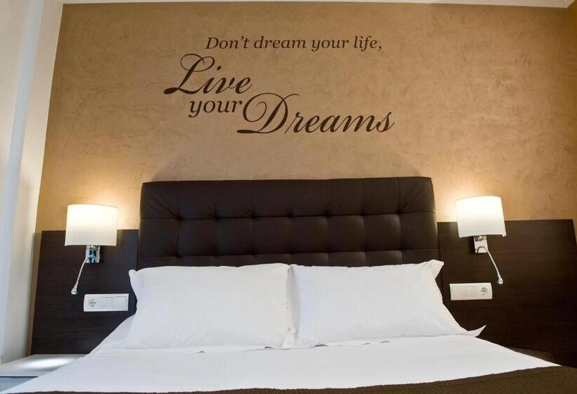 آپارتمان 1 خوابه با بالکن, Home To Home Barcelona