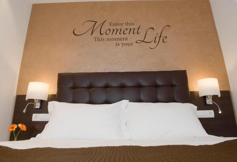 آپارتمان 2 خوابه, Home To Home Barcelona