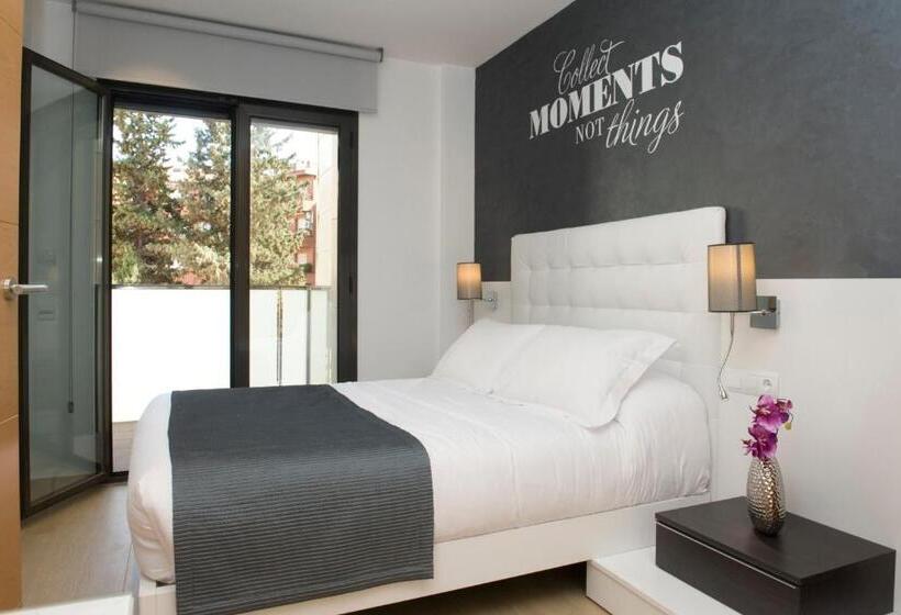 آپارتمان 1 خوابه با بالکن, Home To Home Barcelona