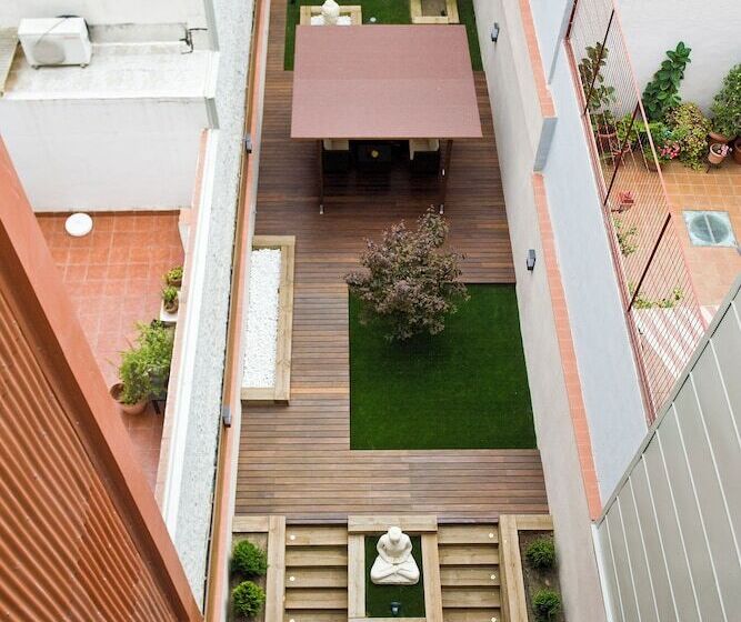 آپارتمان 2 خوابه, Home To Home Barcelona